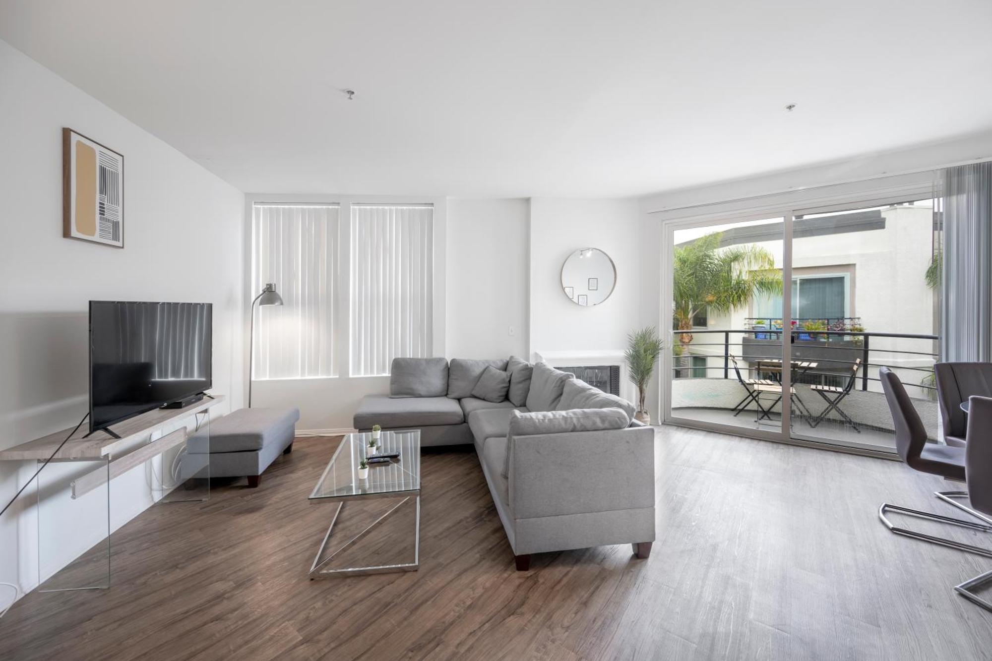 Cozy Home Management In Mdr Los Angeles Exterior photo